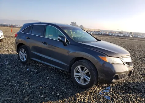 2013 Acura Rdx z USA, uszkodzony, nr VIN 5J8TB3H30DL017913